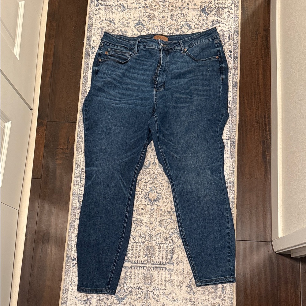 Judy Blue Women’s Stretch Jeans